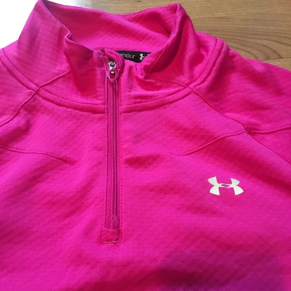 Under Armour 1/4 zip - Picture 3 of 5